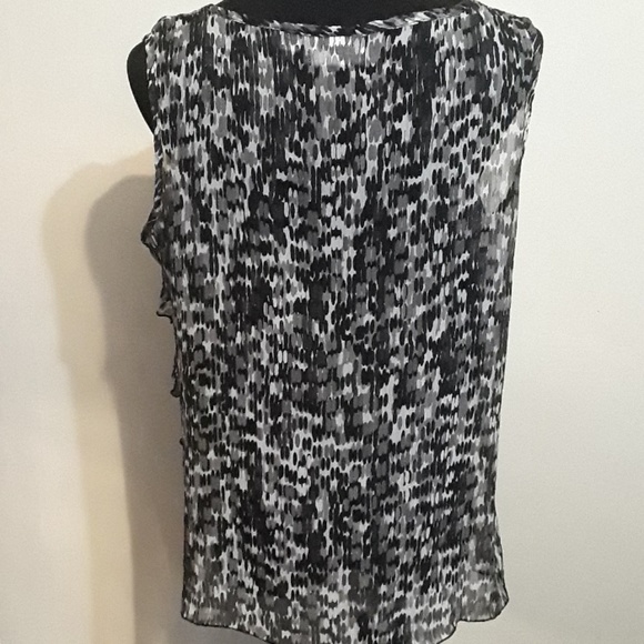 top - Picture 2 of 3